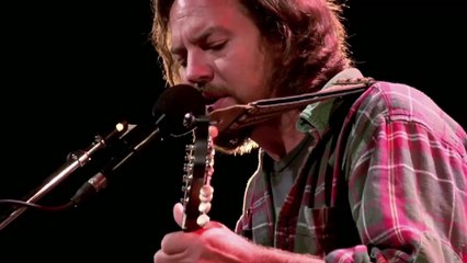 Rise - Eddie Vedder (live)