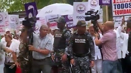 Concentración de enfermeras en la capital: las razones detrás de la protesta 