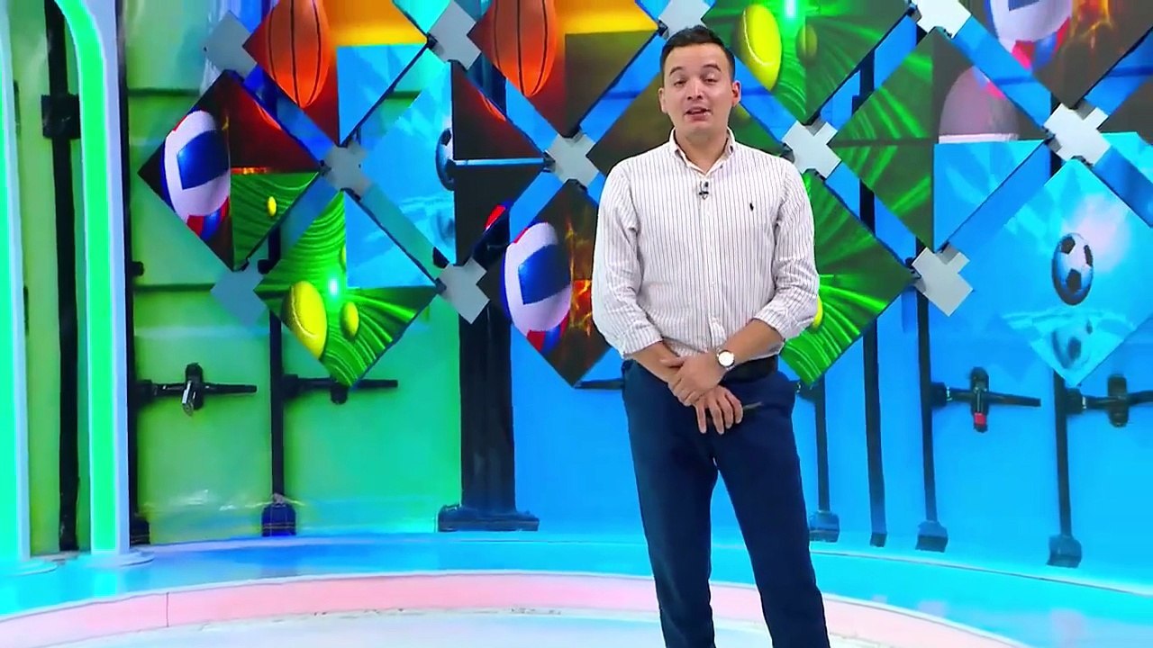 En Vivo (7692)