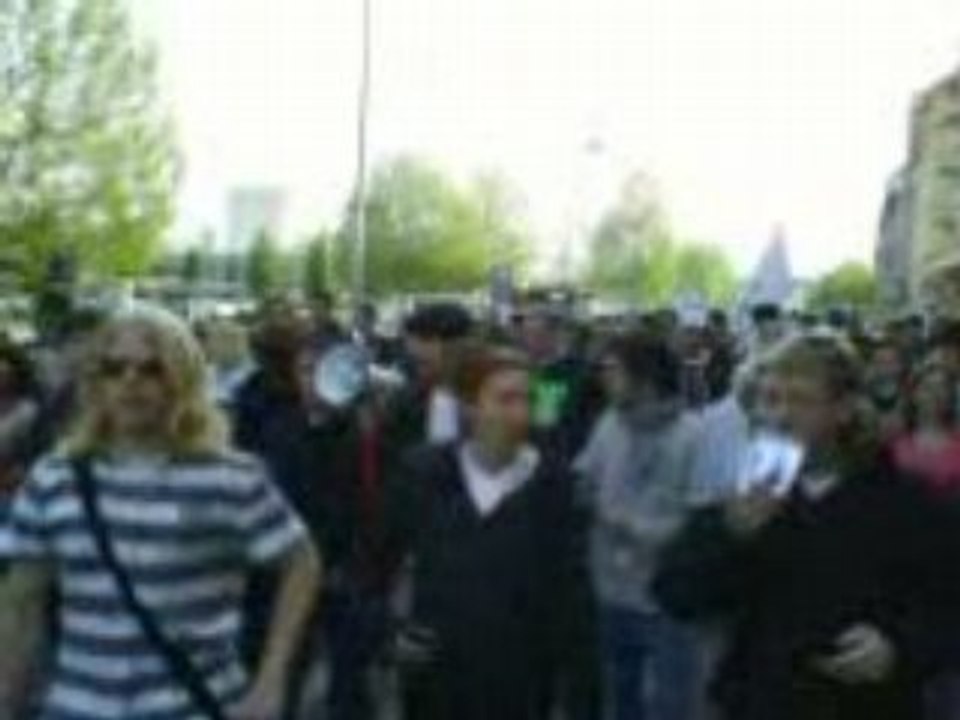 MANIF THIONVILLE 15 MAI ANTI DARCOS