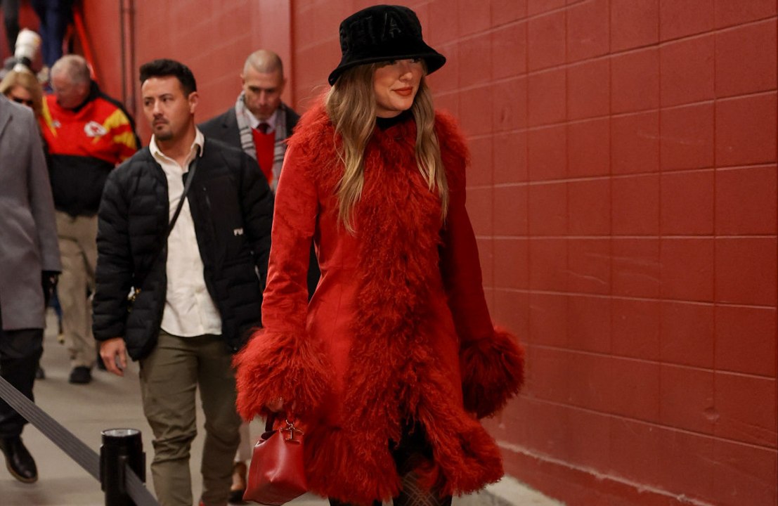 Taylor Swift: Sie erklärt das Orange-Thema ihres neuen 'The Life of a Showgirl'-Albums