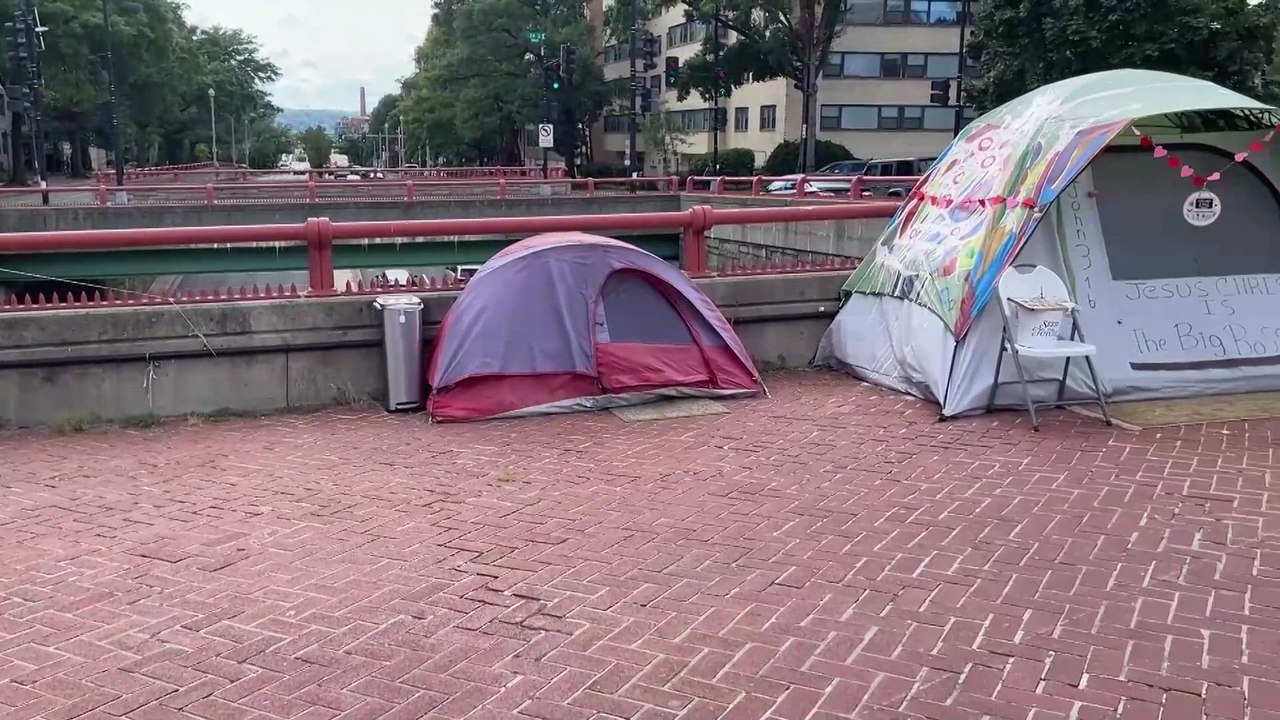 DC advocates speak out against Trump's homelessness plan