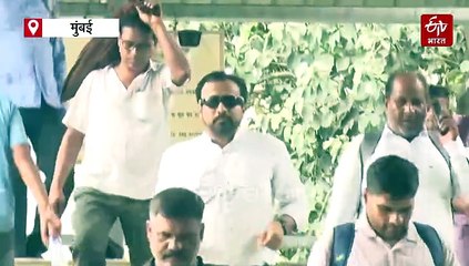 महिलांच्या सुरक्षेसाठी 'वॉर अगेन्स्ट रेल्वे राऊडीज'चा ‘तिसरा डोळा’; 'वॉरियर' दीपेश टँक लढतोय महिला सुरक्षेसाठी