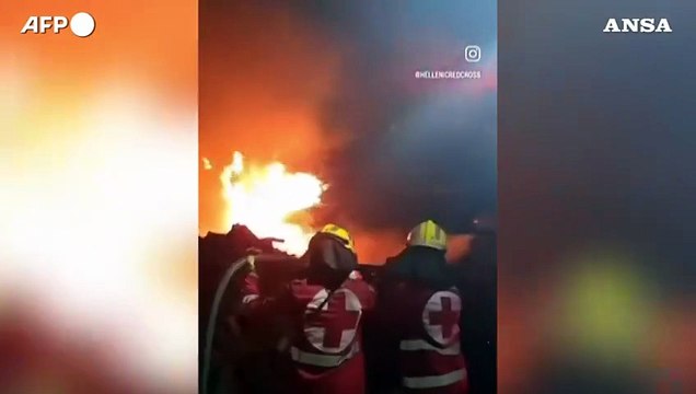 In Grecia continua la lotta contro gli incendi