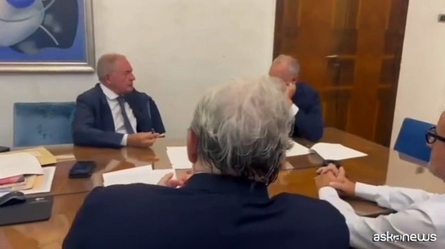 Ex Ilva, firmata bozza d'intesa su decarbonizzazione degli impianti