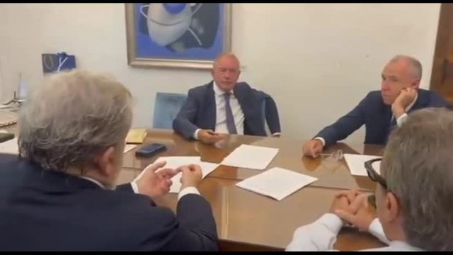 Ex Ilva, firmata bozza d'intesa su decarbonizzazione degli impianti