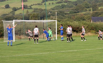 Llanuwchllyn beat rivals Bow Street 3-1 in the Ardal League North East