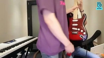 Shinwon draw something