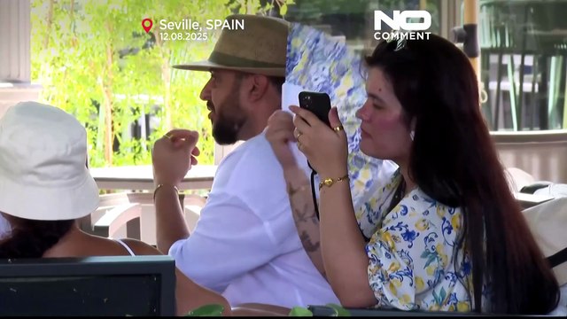 روایت تصویری موج گرما در اروپا از شنا در سواحل داغ کرواسی تا درشکه‌سواری در خیابان‌های سنگفرش وین