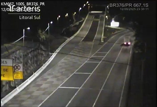 Caminhão fica sem freios, motorista pensa rápido e manobra evita acidente na BR-376