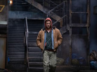 The Running Man 🎬: HD Trailer with VO & FR/NL – A Thrilling Futuristic Chase