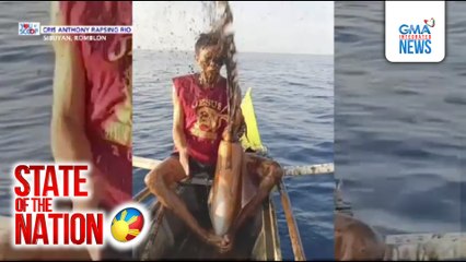 Mangingisda, nabugahan ng napakaraming tinta ng nahuling pusit | SONA