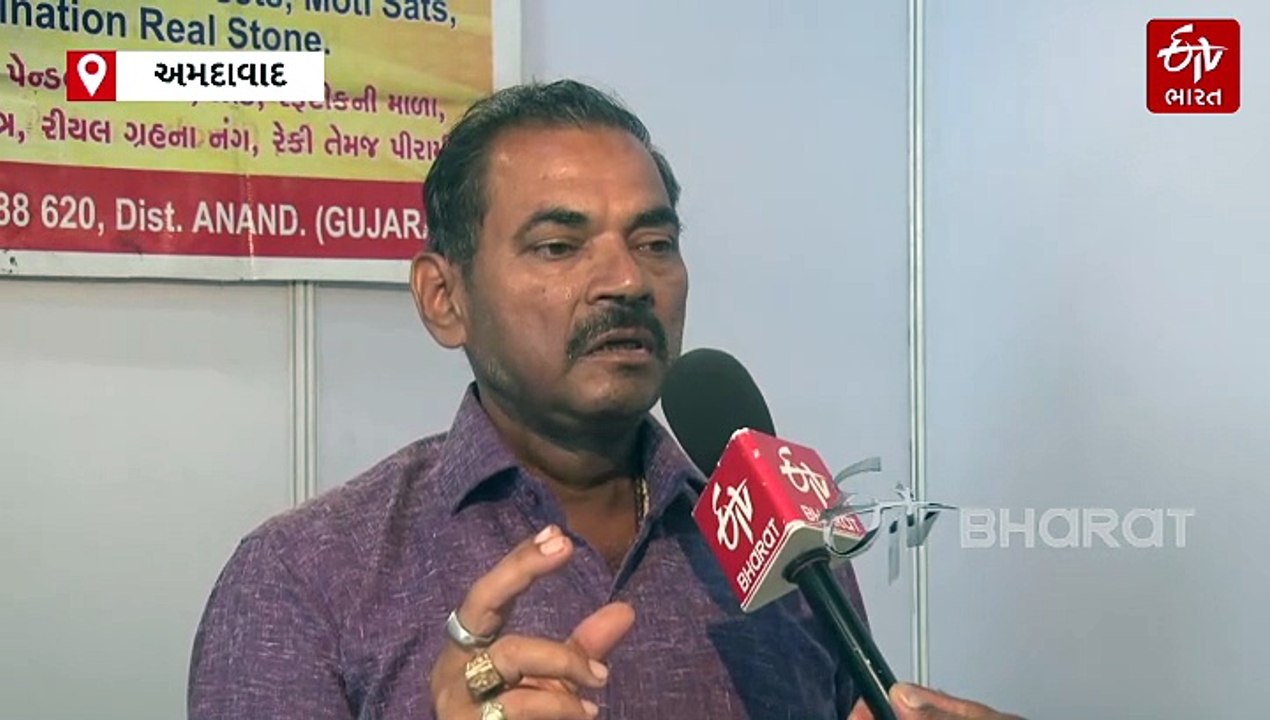 અમદાવાદમાં સ્વદેશી હાટ: હસ્તકલા અને પરંપરાગત કારીગરીનો અનોખો સંગમ