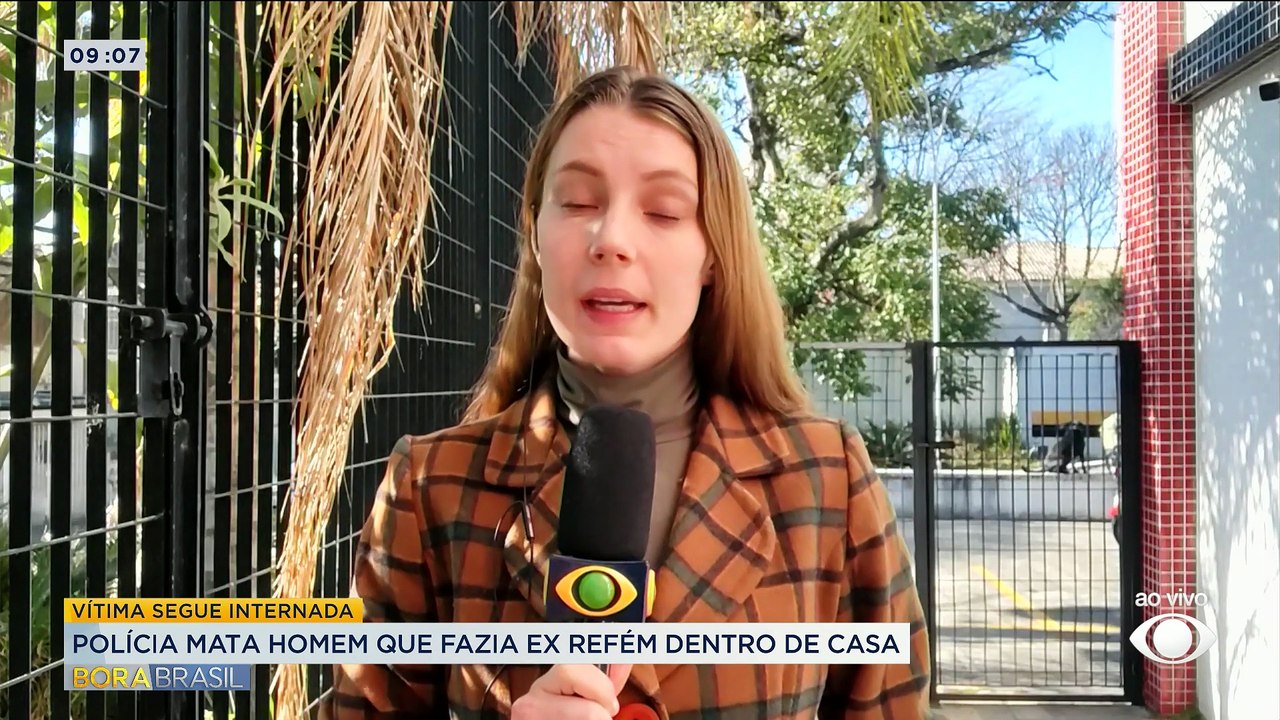 Polícia mata homem que fazia ex refém dentro de casa