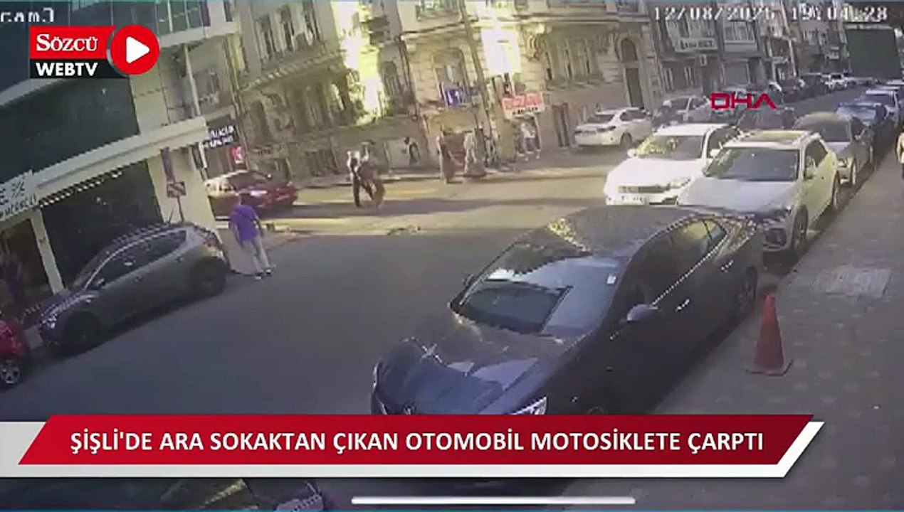 Şişli'de ara sokaktan çıkan otomobil motosiklete çarptı