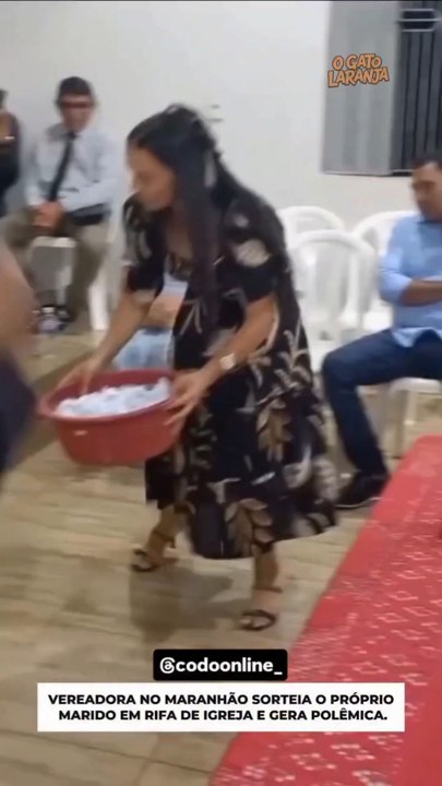 Vereadora sorteia próprio marido em sorteio de igreja evangélica e gera polêmica