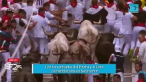 Con las camisetas del Pincha y el Lobo corriendo toros en San Fermin