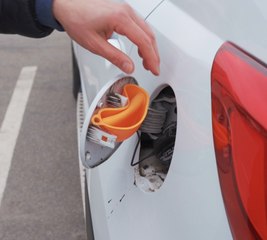 Useful gadgets for your car under 5$  🏎️