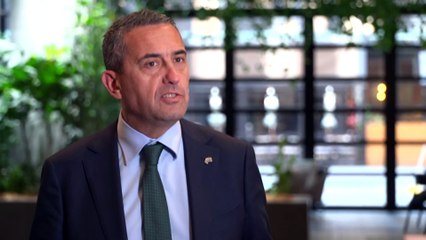 Former Liberal leader accused of using privileged information to send fundraising emails