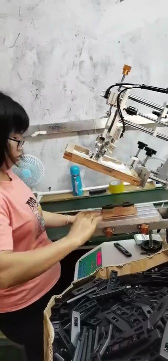 Tabletop Clam shell Screen Printer