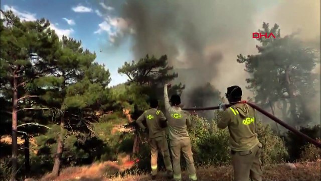 Mersin'deki orman yangınını söndürme çalışmaları ikinci gününde devam ediyor