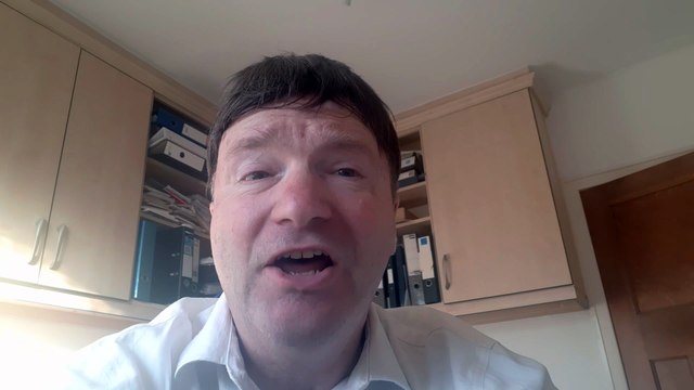 GDP: UK economic growth slows to 0.3% in second quarter of 2025