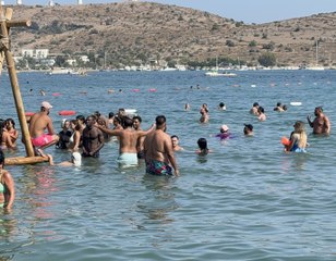 Bodrum'da plajlar dolup taştı: İlçe nüfusu 4 katına ulaştı