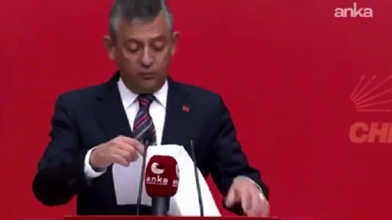 Özgür Özel, “AK Parti’nin doğum günü hediyesi”ni açıkladı
