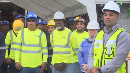 Reconocen a trabajadores de estación Albrook por participar en rescate de 28 personas tras accidente de tránsito