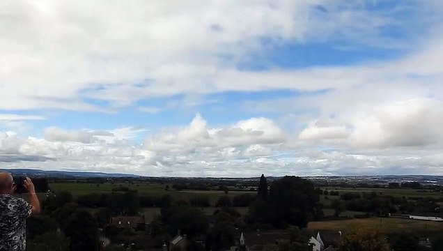 A Wellington Weekly reader filmed Thursday's fly-past by the Red Arrows.