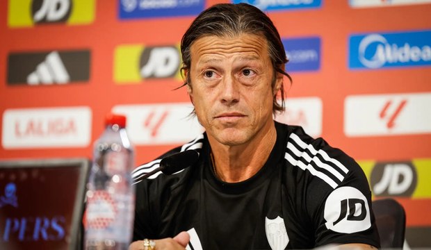 La insólita pregunta a Almeyda: Tengo el colesterol alto, no puedo tomar azúcar