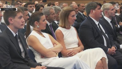 El 'homenaje' de Florentino a River en la presentación de Mastantuono