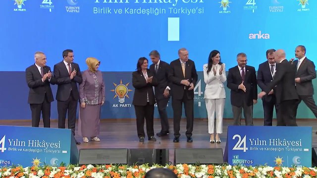 2024 yerel seçimlerinde halkın oyu ile CHP'den Aydın Büyükşehir Belediye Başkanı seçilen Özlem Çerçioğlu, Söke Belediye Başkanı Mustafa İberya Arıkan, Sultanhisar Belediye Başkanı Osman Yıldırımkaya ve Yenipazar Belediye Başkanı Malik Ercan AK Parti’ye g