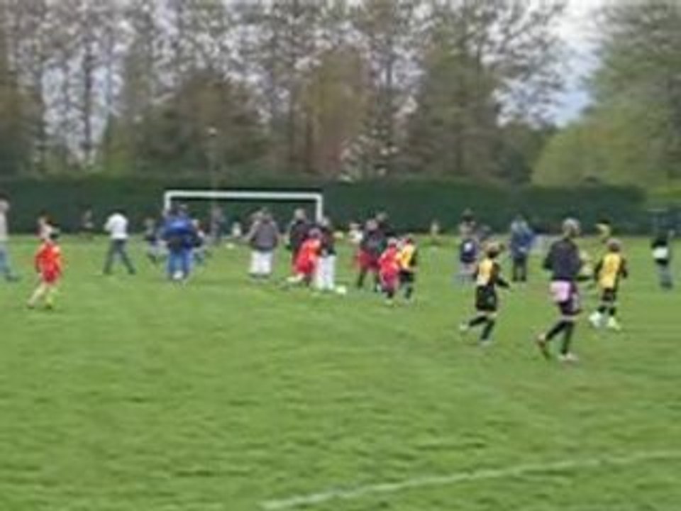 Tournoi de foot a dohem 1 mai 2008 vainqueur 053