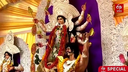 সন্তোষ মিত্র স্কোয়ারের পুজোর থিমে অপারেশন সিঁদুর, নারীশক্তির জয়গান রিমার ভাস্কর্যে