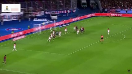 Kalesinde devleşen Muslera kurtarışıyla takımına galibiyeti getirdi