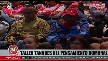 Intervención del filósofo Pérez Pirela en el taller "Tanques del Pensamiento Comunal"