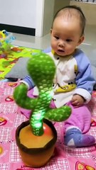 Omg 😱 so cute baby reactions 😘 plz watch