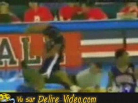 Un-mix-des-meilleures-bastons-de-la-nba