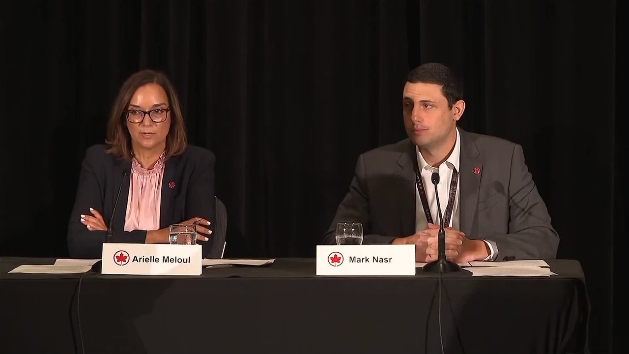 Union Demonstration Shuts Down Air Canada News Conference