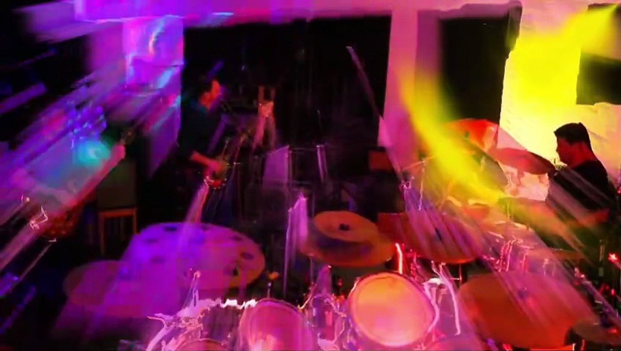 MEHIX - Breaking the Girl - RHCP