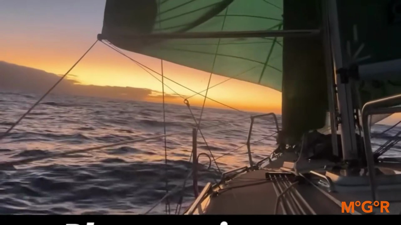 ALMA Class Globe 580 - 2025 / Race Chaos! Boom Hit, Fishing Fleets & a Magical Full Moon 🌕 – #MGR2025 #dailyvlog Day10 -18