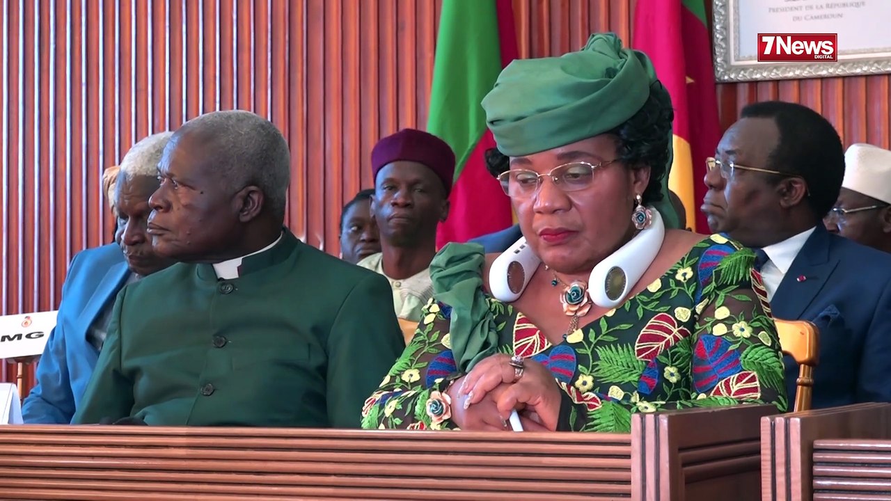 LAURENT ESSO SE CHERCHE EN JUGE POUR L'HISTOIRE