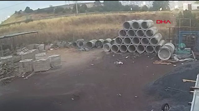 Kuzey Marmara Otoyolu'nda 4 kişinin öldüğü 20 kişinin yaralandığı otobüs kazası kamerada