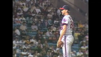 Bert Blyleven strikes out Larry Sheets for his 3,500 career strikeout (7/13/89)