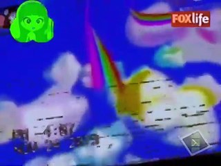 Magic Lantern - Arcoiris y fondo verde - BabyTV