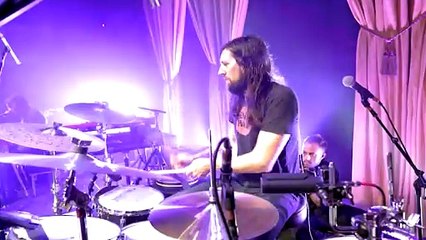 SHERYL CROW — Leaving Las Vegas // “Sheryl Crow Live At Capitol Theatre”: 2017 “Be Myself Tour”