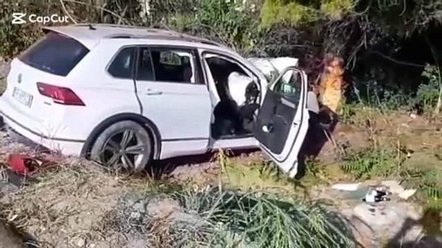 Rio Saliceto, auto contro un albero: 5 feriti, tre portati via in elicottero