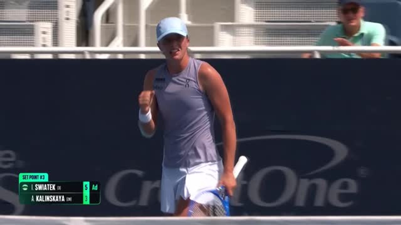 Cincinnati - Swiatek attend Sabalenka