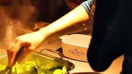 Cuộc Sống Của Những Người Thích Tự Do Trên Hồ Băng Khắc Nghiệt